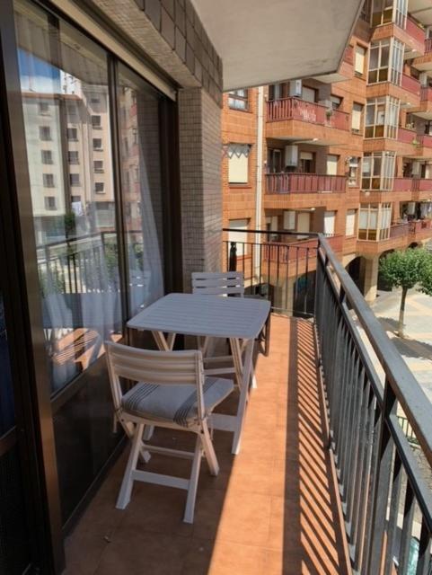 Apartamento Con Garaje Opcional Con 2 Banos Cerca Ayuntamiento Apartment บิลเบา ภายนอก รูปภาพ