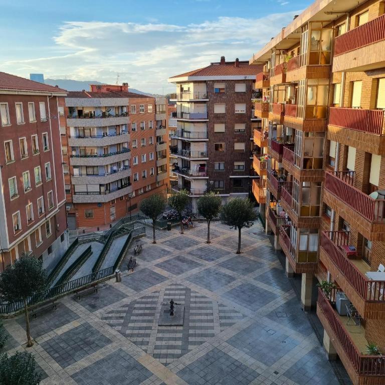 Apartamento Con Garaje Opcional Con 2 Banos Cerca Ayuntamiento Apartment บิลเบา ภายนอก รูปภาพ